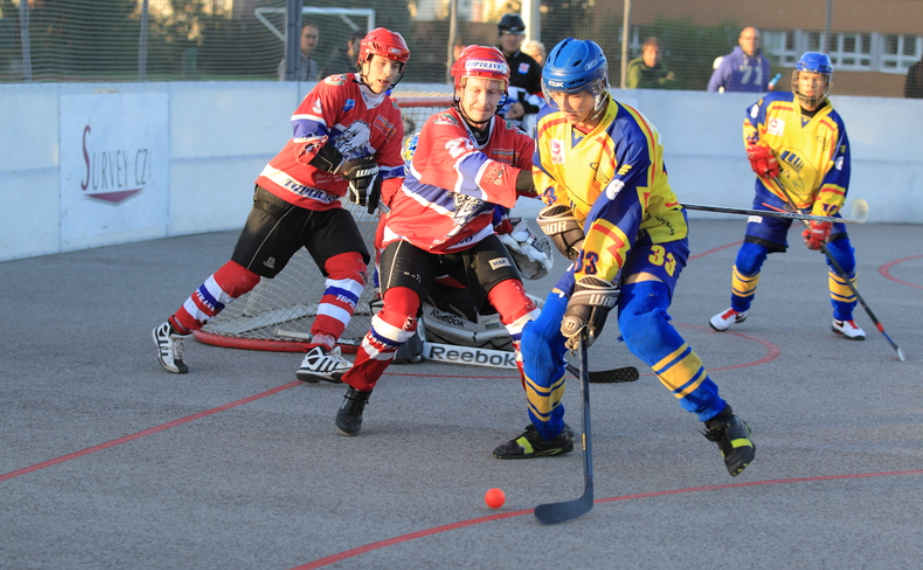 What Is Dek Hockey? | Hockey News